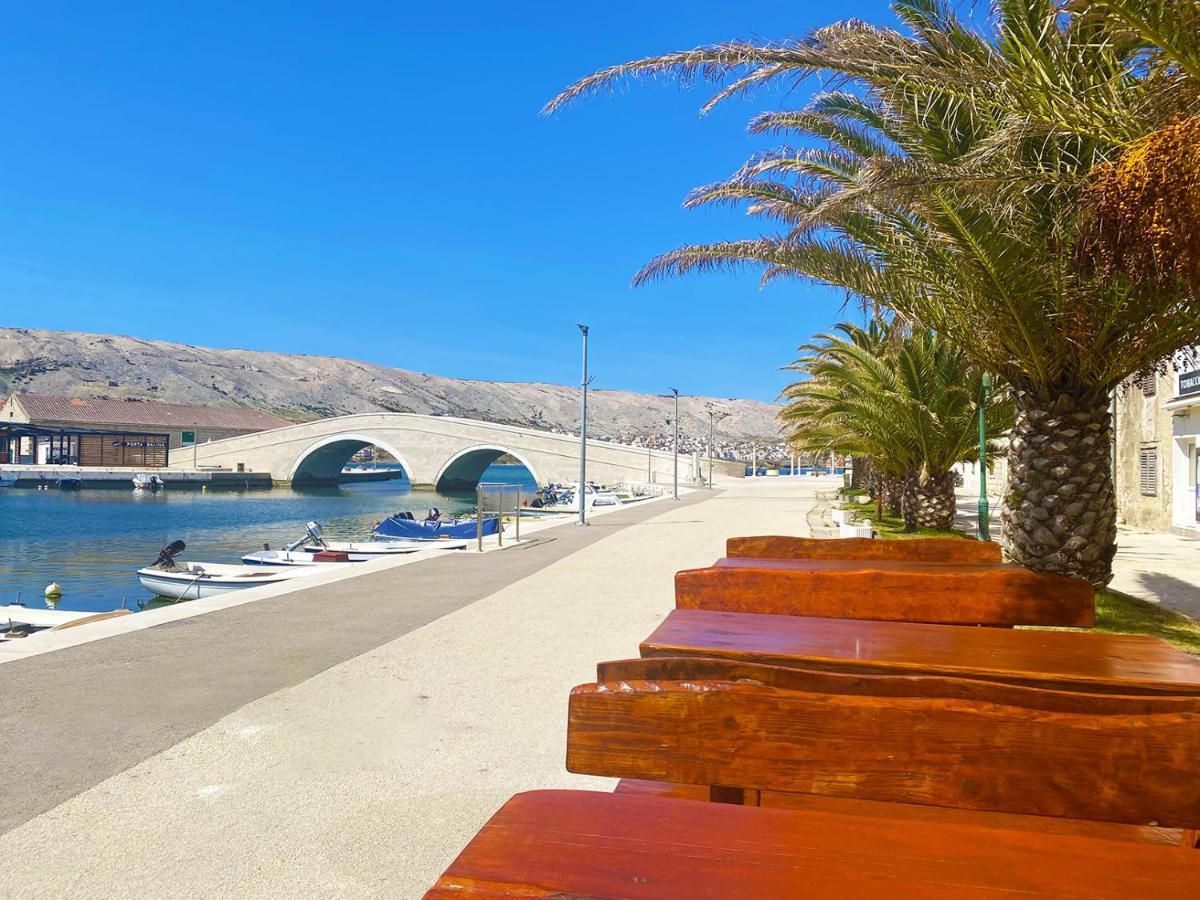 Sailor Apartments Pag Town Extérieur photo